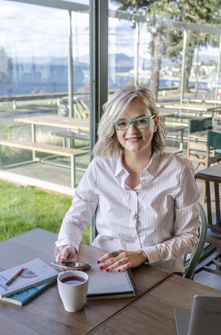 Docente Prof. Mariana JUHASZ